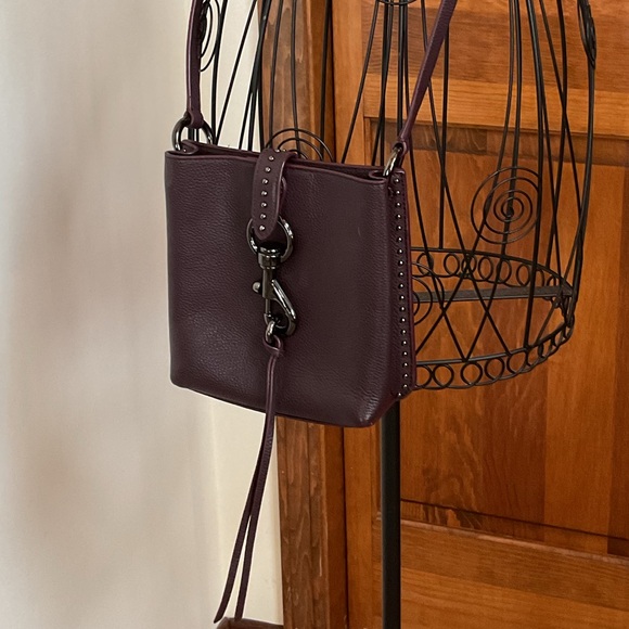 REBECCA MINKOFF-CURRANT-MEGAN MINI FEED WITH STUDS-CROSSBODY BAG-LEATHER- - Picture 2 of 7